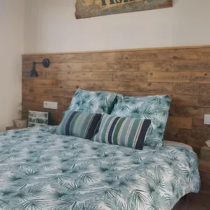 Séjour chez l'habitant Sea Soon Prive Met Jacuzzi En Sauna, Bredene